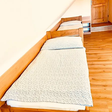 U Chladu Privatunterkunft